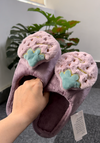 Mauve Strawberry Fur slippers